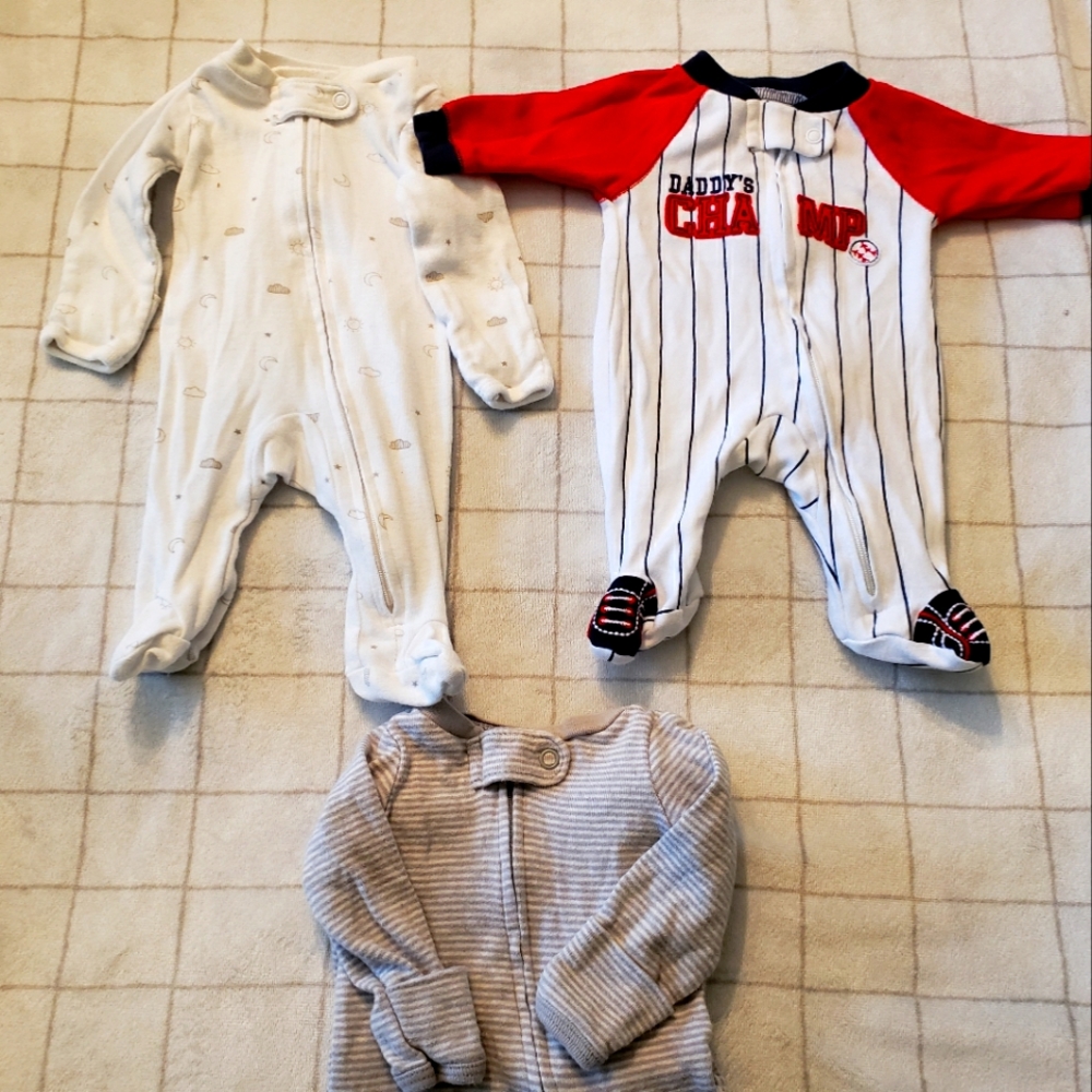 Carter's 3 piece footed pj's set